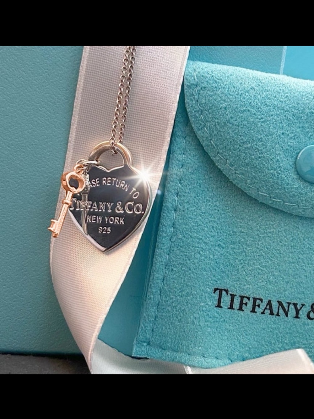 Authentic TIFFANY & Co 925 Silver and Rose-gold Heart Key Pendant Necklace - Picture 6 of 11